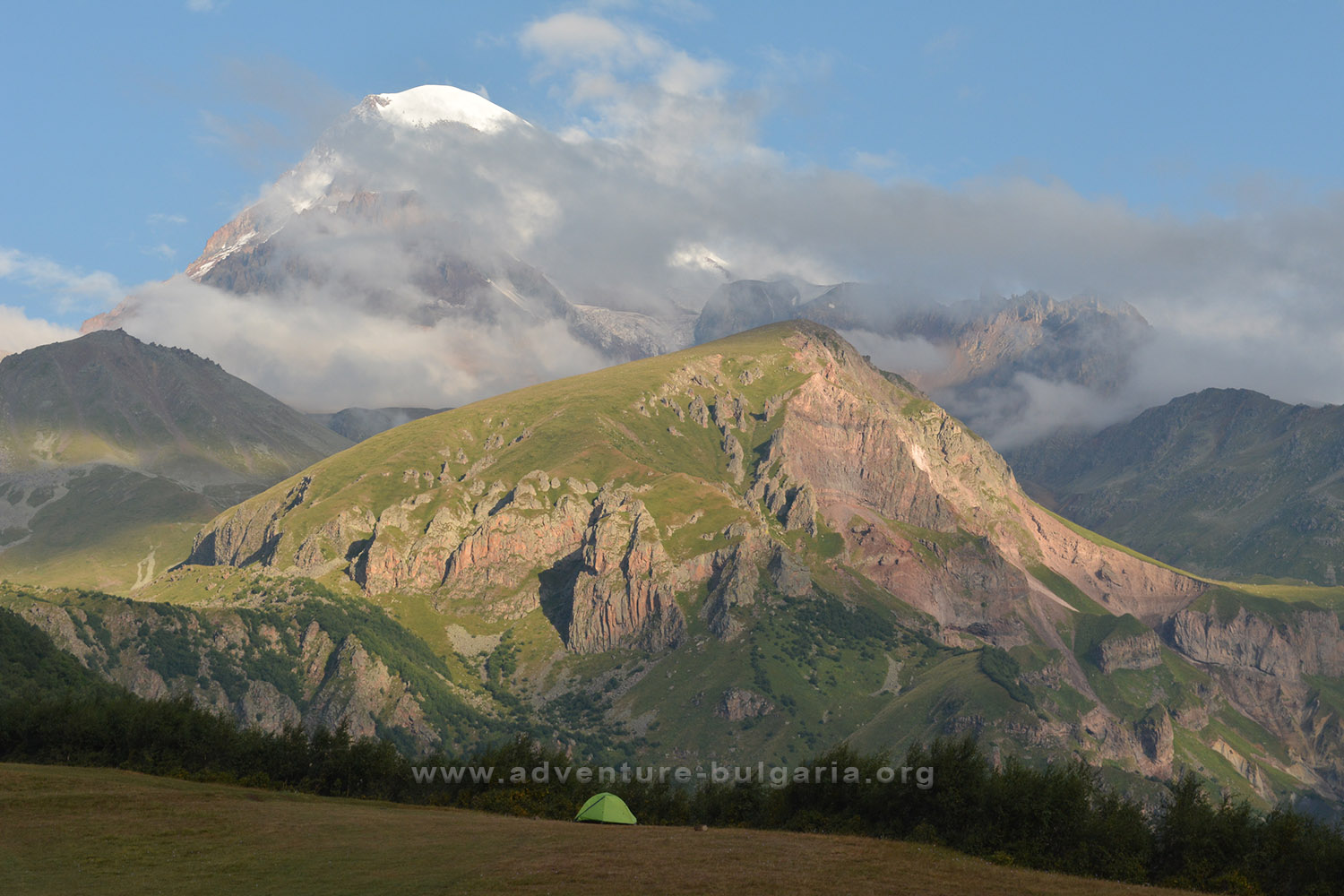 Връх Казбег, Грузия