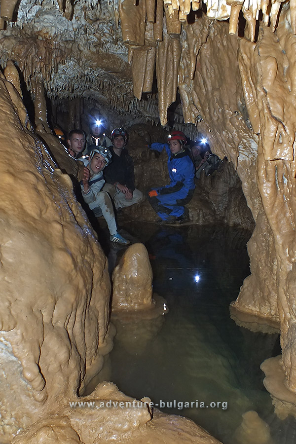 Duhlata cave